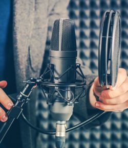 How To Choose The Best Voice Over Talent